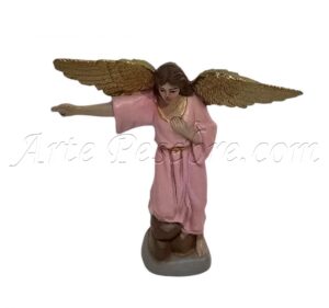 Ángel de pie