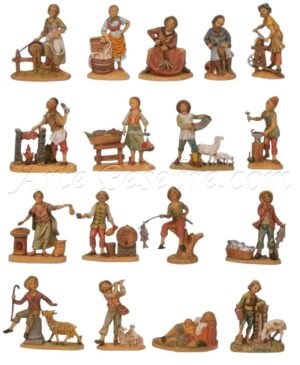 Lote de 17 fig. surtidas en aspecto madera