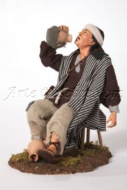 Pastor borracho bebiendo