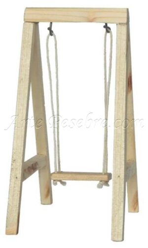 Columpio en madera natural