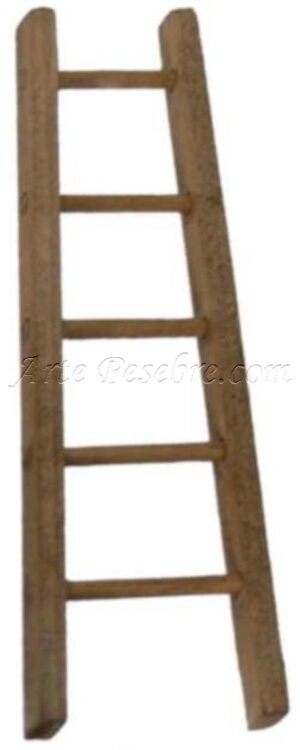 Escalera en madera marrón